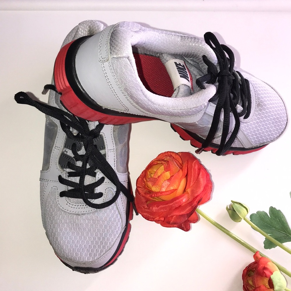 Nike Dual fusion Lite